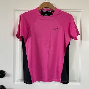 Nike women’s color block dri fit rash guard swim suit medium